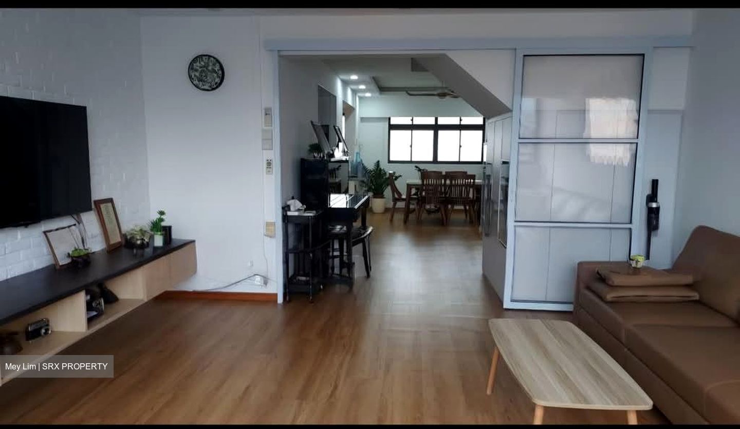 Blk 137 Eunos Spring (Bedok), HDB Executive #577676641